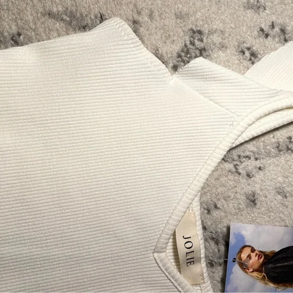 JOLIE boutique 🤍🤍White Ruffle Sleeve Crop Top NWT - Picture 5 of 11
